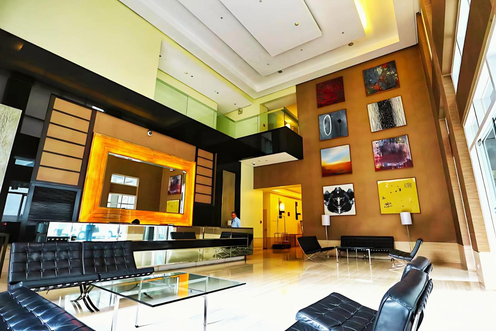 Cozy 2-Bedroom At South Of Market Soma Bgc Near Sm Aura, Market! Market! & Bonifacio High Street Taguig Ngoại thất bức ảnh
