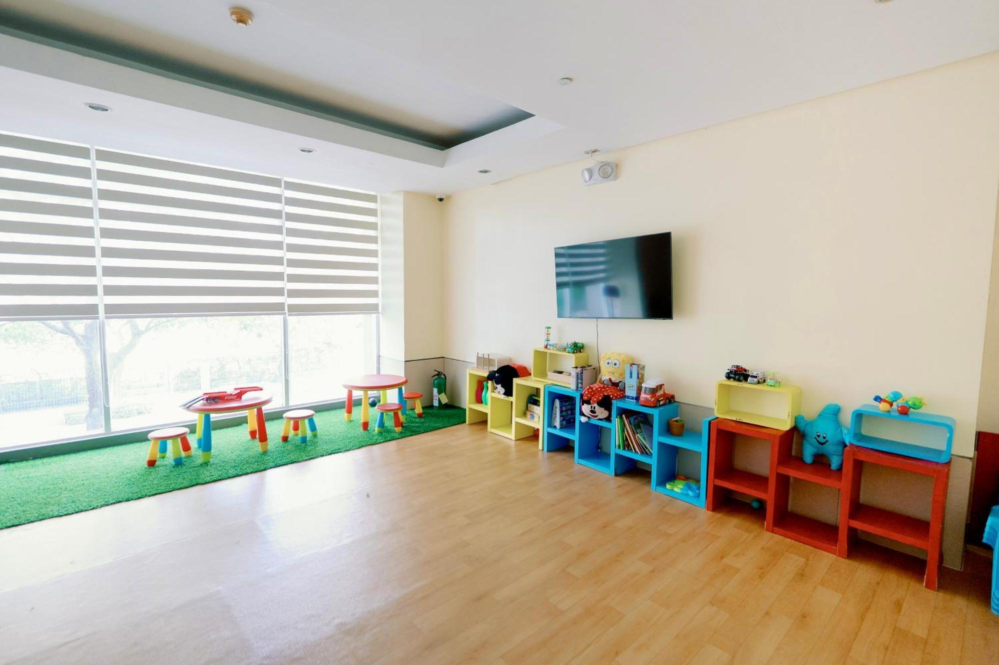 Cozy 2-Bedroom At South Of Market Soma Bgc Near Sm Aura, Market! Market! & Bonifacio High Street Taguig Ngoại thất bức ảnh