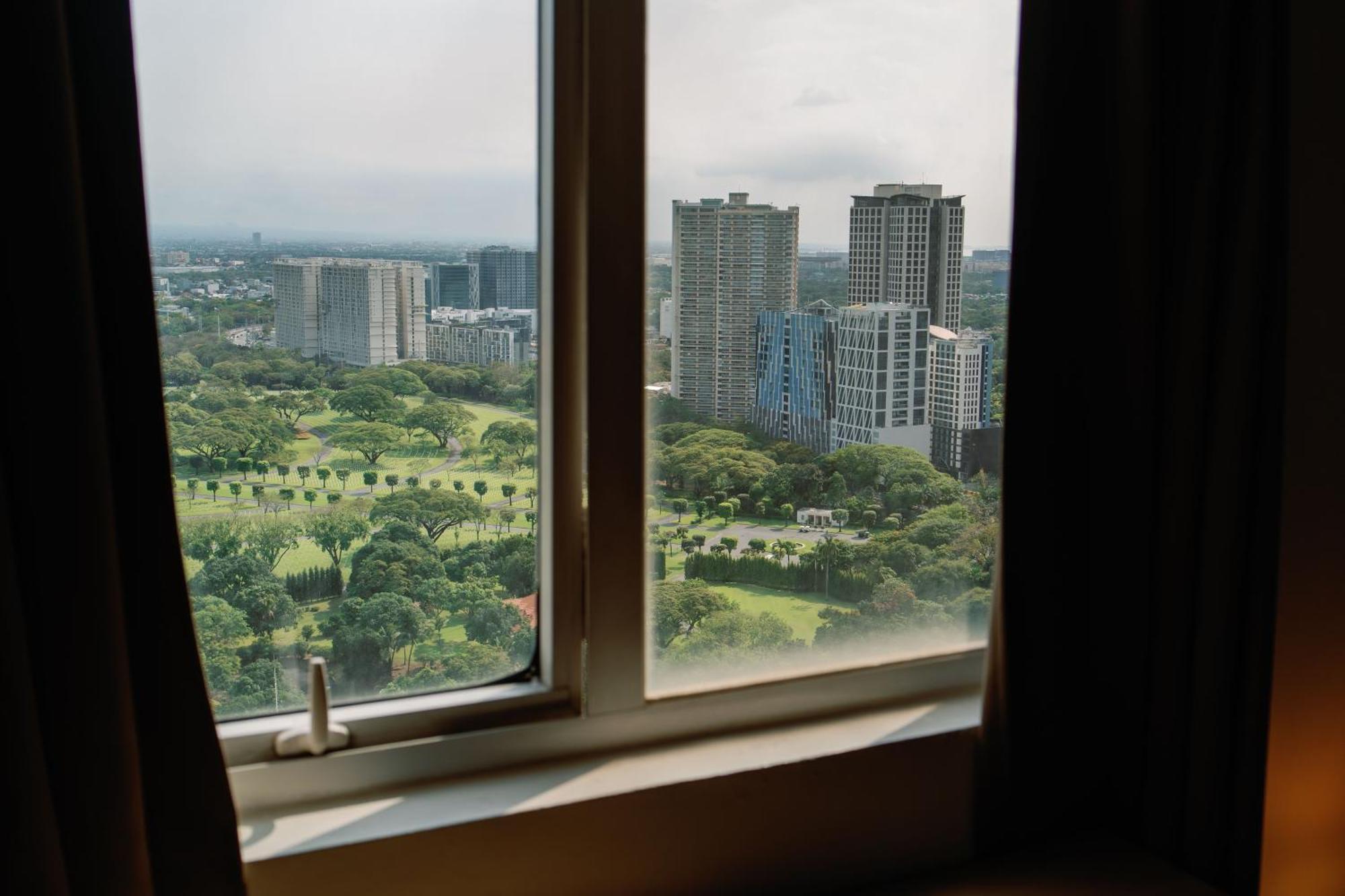 Cozy 2-Bedroom At South Of Market Soma Bgc Near Sm Aura, Market! Market! & Bonifacio High Street Taguig Ngoại thất bức ảnh