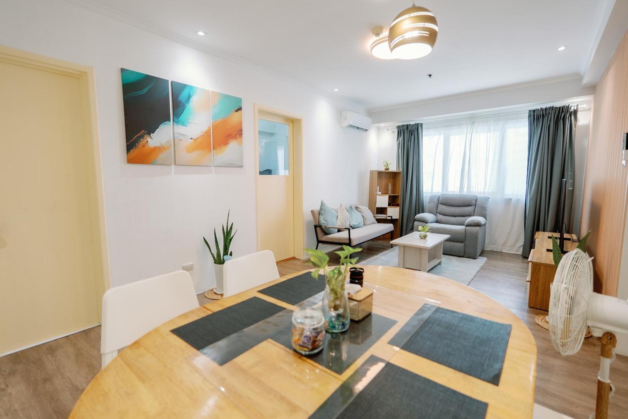 Cozy 2-Bedroom At South Of Market Soma Bgc Near Sm Aura, Market! Market! & Bonifacio High Street Taguig Ngoại thất bức ảnh