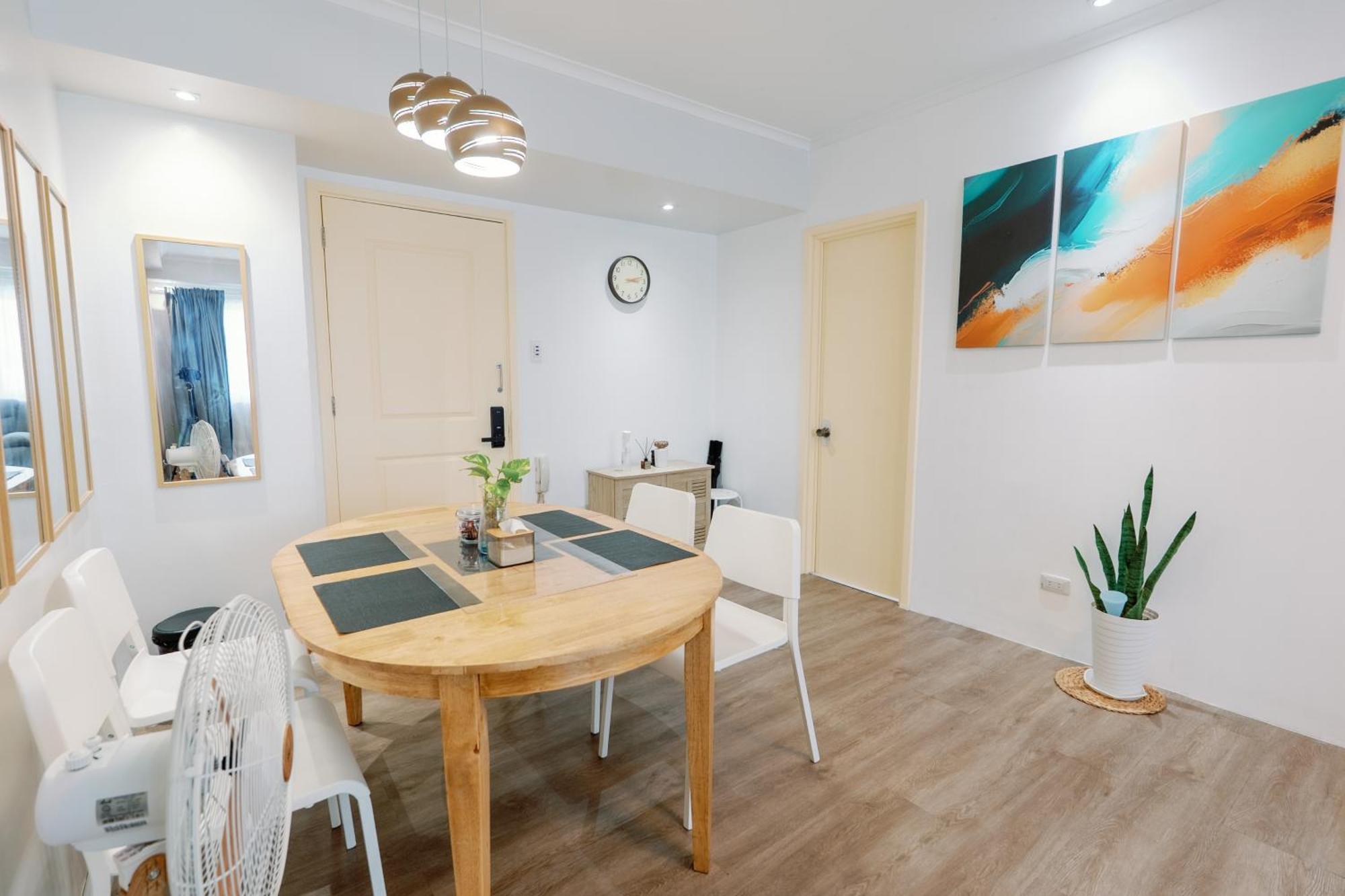 Cozy 2-Bedroom At South Of Market Soma Bgc Near Sm Aura, Market! Market! & Bonifacio High Street Taguig Ngoại thất bức ảnh